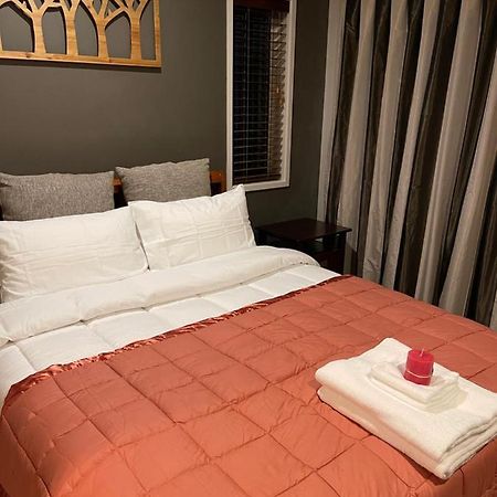 Ruth'S House Homestay Master Room With Private Shower And Toilet Auckland Extérieur photo