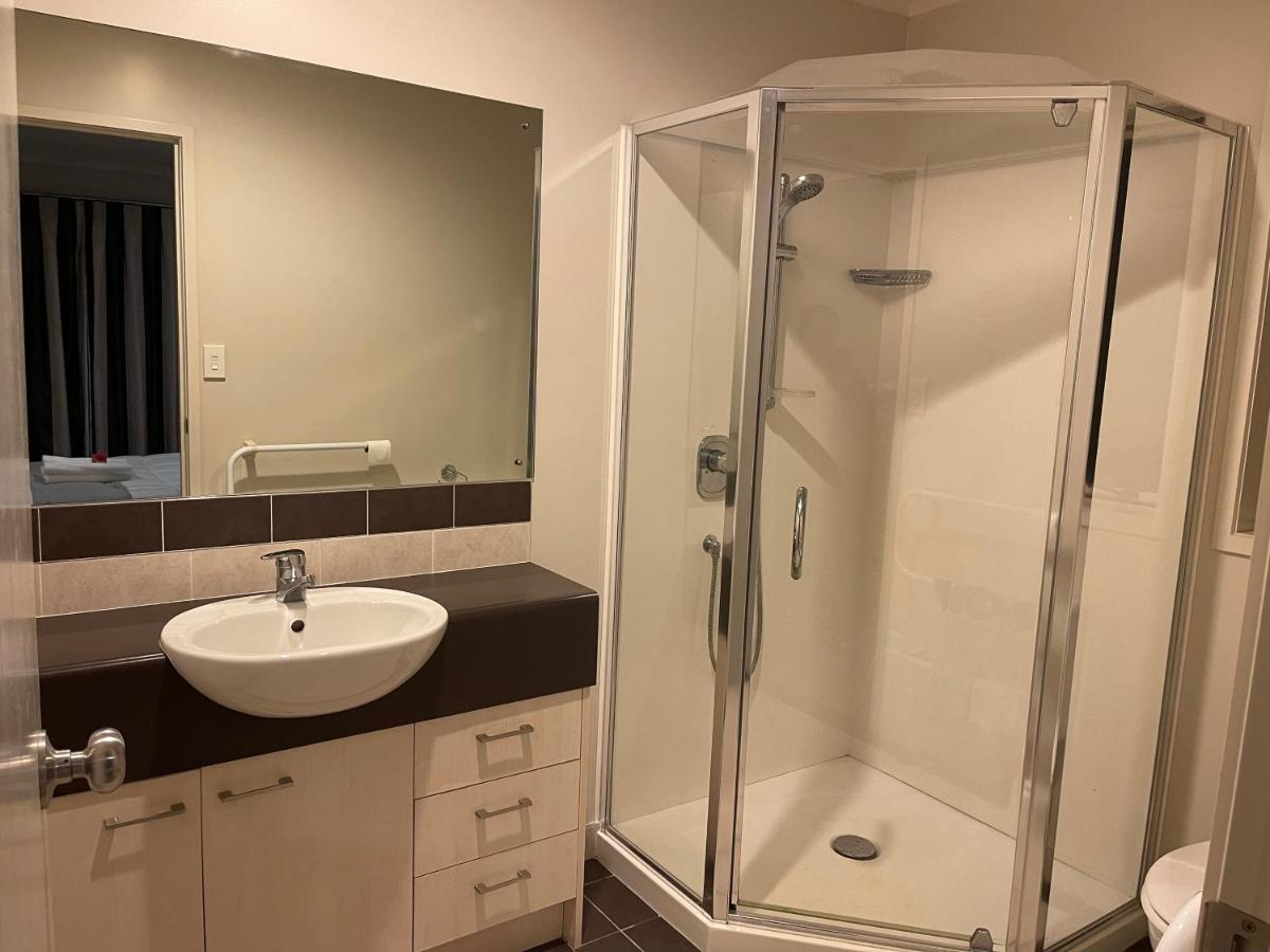 Ruth'S House Homestay Master Room With Private Shower And Toilet Auckland Extérieur photo
